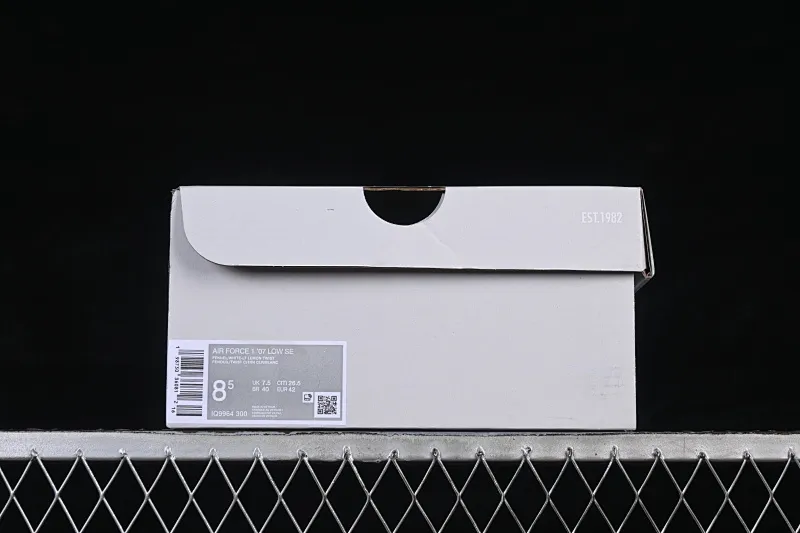 All categories Nk Air Force 1 Air Force series Nk Air Force 1 Low Air Force low-top Nike Air Force 1'07 Low Air Force 1 low-top casual sneakers IQ9964-300